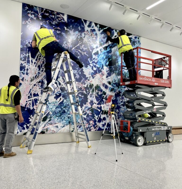 Classic Litho - Laura Hull Flora LAX Mural Install 13
